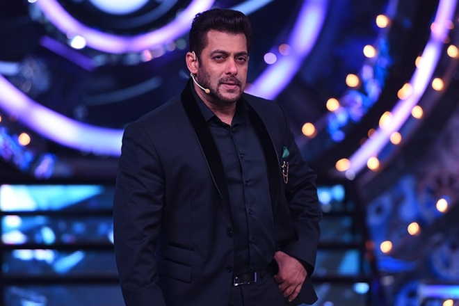 Top 10 Tv Show Trps Of Week 50: Bb11 Finally Enters Top 10, Weekend Ka Vaar Also Shows Growth 2 Top 10 TV Show TRPs Of Week 50: BB11 Finally Enters Top 10, Weekend Ka Vaar Also Shows Growth - RVCJ Media