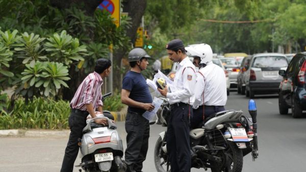 Cop Lathicharges Biker For Not Wearing A Helmet. Video Goes Viral 3 Cop Lathicharges Biker For Not Wearing A Helmet. Video Goes Viral - RVCJ Media
