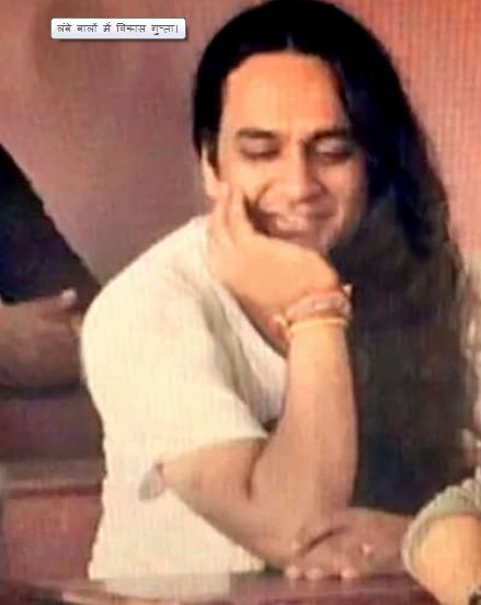 Vikas Gupta Had Waist Length Hair Before. He Looks Unrecognizable In Old Pics 3 Vikas Gupta Had Waist Length Hair Before. He Looks Unrecognizable In Old Pics - RVCJ Media