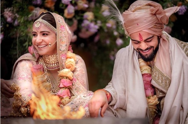 Nakuul Mehta Trolled Virushka For Not Choosing Manyavar Outfits. He'S Too Funny 2 Nakuul Mehta Trolled Virushka For Not Choosing Manyavar Outfits. He's Too Funny - RVCJ Media