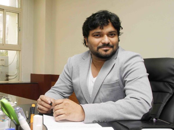 Bjp Mp Babul Supriyo Posted A Fake Whatsapp Forward On Twitter, Got Trolled Badly 2 BJP MP Babul Supriyo Posted A Fake WhatsApp Forward On Twitter, Got Trolled Badly - RVCJ Media