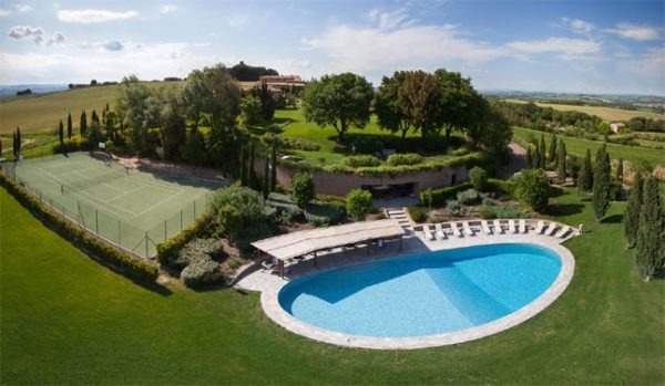 Virat &Amp; Anushka'S Wedding Resort Is Really Lavish And Royal. You Will Love Their Choice Of Destination 9 Virat & Anushka's Wedding Resort Is Really Lavish And Royal. You Will Love Their Choice Of Destination - RVCJ Media