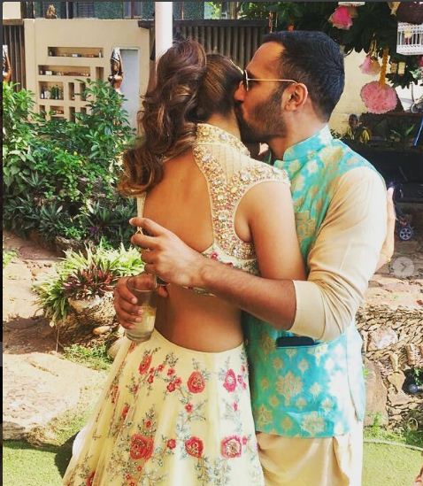 Roadies Host VJ Gaelyn Mendonca Marries Her Boyfriend. Wedding Pics Are Out - RVCJ Media