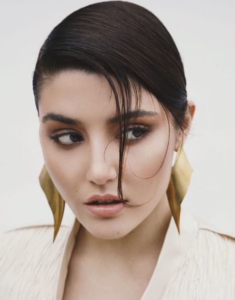 You Will Forget Priya Prakash After Seeing Pics Of This Beautiful Model 3 You Will Forget Priya Prakash After Seeing Pics Of This Beautiful Model - RVCJ Media