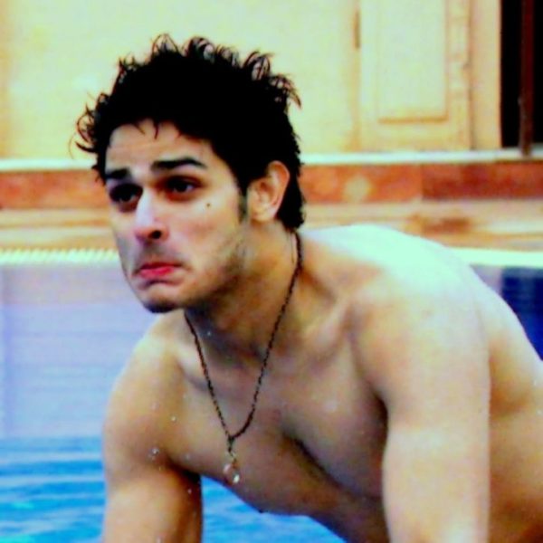 From Geek To Handsome Hunk, Priyank Sharma’s Awesome Transformation Is Hard To Believe 5 From Geek To Handsome Hunk, Priyank Sharma’s Awesome Transformation Is Hard To Believe - RVCJ Media
