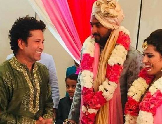 Meet Hardik Pandya'S Bhabhi Who Is A Model, Her Instagram Photos Are Truly Glamorous 2 Meet Hardik Pandya's Bhabhi Who Is A Model, Her Instagram Photos Are Truly Glamorous - RVCJ Media