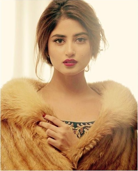 This Gorgeous Girl From Across The Border Is Giving Tough Competition To Bollywood Divas 6 This Gorgeous Girl From Across The Border Is Giving Tough Competition To Bollywood Divas - RVCJ Media