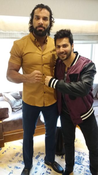 Varun Dhawan'S Dream Come True. Enters Wwe Ring And Poses With Triple H And Jinder Mahal 5 Varun Dhawan's Dream Come True. Enters WWE Ring And Poses With Triple H And Jinder Mahal - RVCJ Media