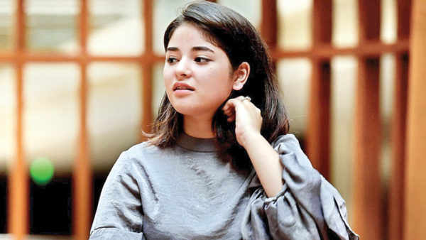 National Tv Reporter &Amp; Twitter Slammed Zaira Wasim For These Reasons. Whom Do You Support? 2 National TV Reporter & Twitter Slammed Zaira Wasim For These Reasons. Whom Do You Support? - RVCJ Media