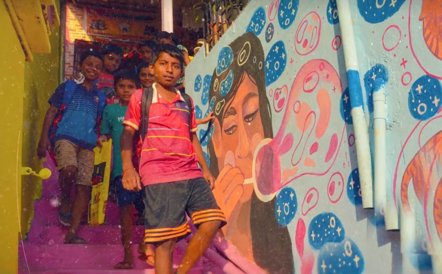 Mumbai'S Asalpha Slum Looks No Less Than A Colourful Italian Village Now. This Is How It Happened 5 Mumbai's Asalpha Slum Looks No Less Than A Colourful Italian Village Now. This Is How It Happened - RVCJ Media
