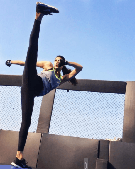 12 Gym Freak Actors Who Need To Join Acting Classes Right Now. It Will Make Their Fans Prouder 11 12 Gym Freak Actors Who Need To Join Acting Classes Right Now. It Will Make Their Fans Prouder - RVCJ Media
