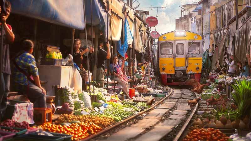 11 Railway Routes That Will Make Your Heart Skip A Beat. Go Only If You Are Brave 2 11 Railway Routes That Will Make Your Heart Skip A Beat. Go Only If You Are Brave - RVCJ Media