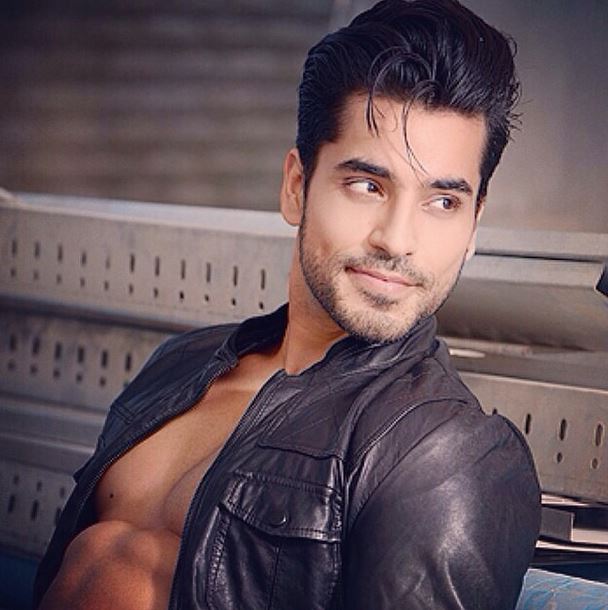 Gautam Gulati Said &Quot;Tv Is Not My Cup Of Tea&Quot;. Kushal Tandon Trolled Him In Epic Way 2 Gautam Gulati Said "TV Is Not My Cup Of Tea". Kushal Tandon Trolled Him In Epic Way - RVCJ Media