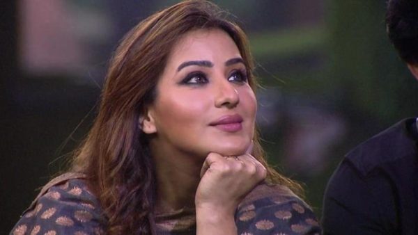 10 Pics Of Bigg Boss 11 Winner Shilpa Shinde Which Make Her Look In 20s. She's Beautiful - RVCJ Media