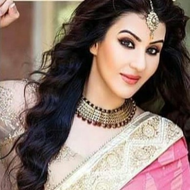 10 Pics Of Bigg Boss 11 Winner Shilpa Shinde Which Make Her Look In 20s. She's Beautiful - RVCJ Media