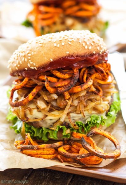 This Restaurant Is Serving A Special Rs 2 Lakhs Burger For Couples Celebrating Valentines Day 2 This Restaurant Is Serving A Special Rs 2 Lakhs Burger For Couples Celebrating Valentines Day - RVCJ Media