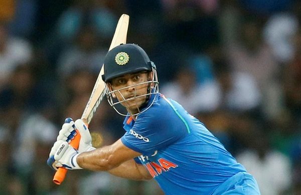 Is Ms Dhoni Taking Retirement? Finally Ravi Shastri Revealed The Truth 2 Is MS Dhoni Taking Retirement? Finally Ravi Shastri Revealed The Truth - RVCJ Media