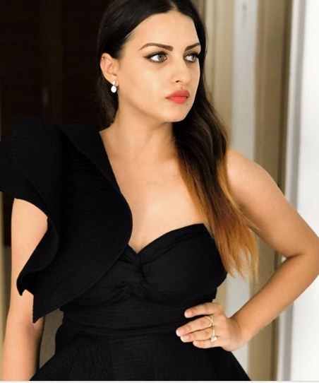 Forget Priya Prakash, Meet The New National Crush Of India. Sakht Launde Fir Pighal Gaye - RVCJ Media