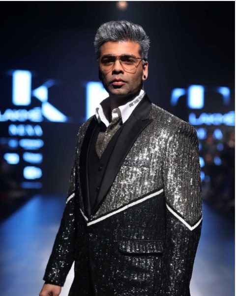 Karan Johar’s Grey Hair Look Invited Many Trolls. People Called Him Buddha G*Y 3 Karan Johar’s Grey Hair Look Invited Many Trolls. People Called Him Buddha G*Y - RVCJ Media