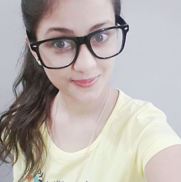 Young Girl Who Played Hrithik'S Sister In Agneepath Looks Stunning Now. Check Out Her Photos 7 Young Girl Who Played Hrithik's Sister In Agneepath Looks Stunning Now. Check Out Her Photos - RVCJ Media