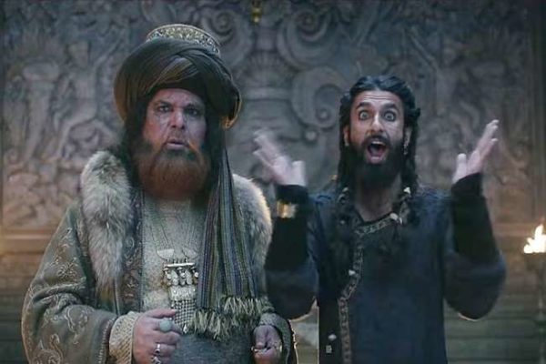 Actors Use These 10 Secret Techniques To Make Their Characters Live Forever 5 Actors Use These 10 Secret Techniques To Make Their Characters Live Forever - RVCJ Media