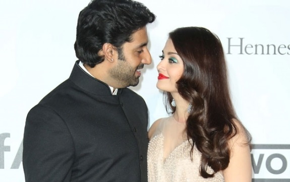 8 Bollywood Couples Who Proposed To Their Partners In A Different And Romantic Style 7 8 Bollywood Couples Who Proposed To Their Partners In A Different And Romantic Style - RVCJ Media
