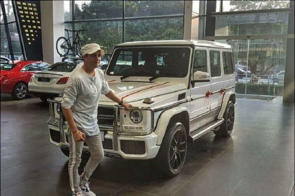 Jimmy Sheirgill Buys Luxurious Mercedes Worth Rs 2.18 Crores And We Can'T Get Over It 3 Jimmy Sheirgill Buys Luxurious Mercedes Worth Rs 2.18 Crores And We Can't Get Over It - RVCJ Media