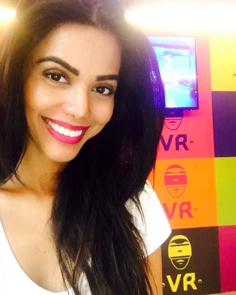 New Bollywood Cricket Romance? Dwayne Bravo Is Dating This Bollywood Actress? 2 New Bollywood Cricket Romance? Dwayne Bravo Is Dating This Bollywood Actress? - RVCJ Media