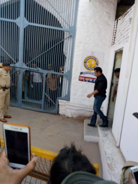 Salman Khan Heavily Slammed On Twitter For Showing Attitude Inside The Jail - RVCJ Media