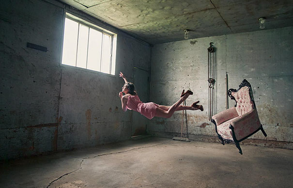 10 Pics Which Prove That Photography Is A Great Lie &Amp; What We See Is Not Completely Real 2 10 Pics Which Prove That Photography Is A Great Lie & What We See Is Not Completely Real - RVCJ Media
