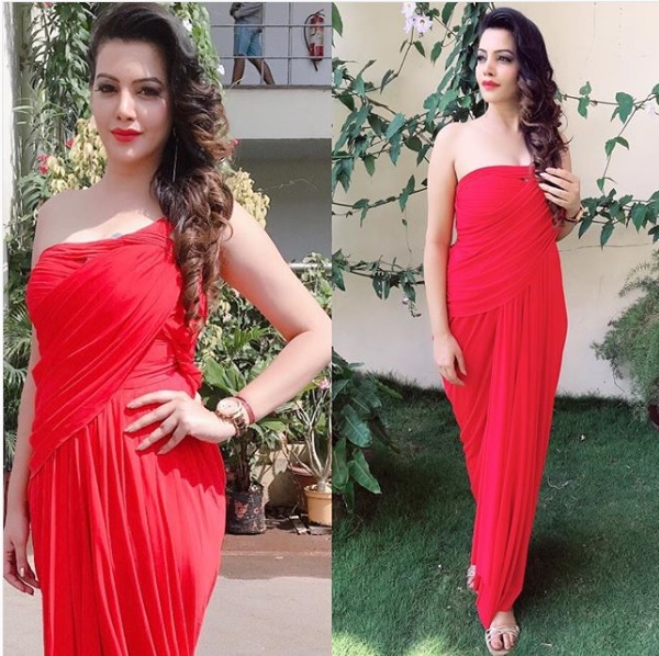 This Mystery Girl Was Seen During Delhi Vs Hyderabad Match. We Have Found Out Who She Is 7 This Mystery Girl Was Seen During Delhi Vs Hyderabad Match. We Have Found Out Who She Is - RVCJ Media