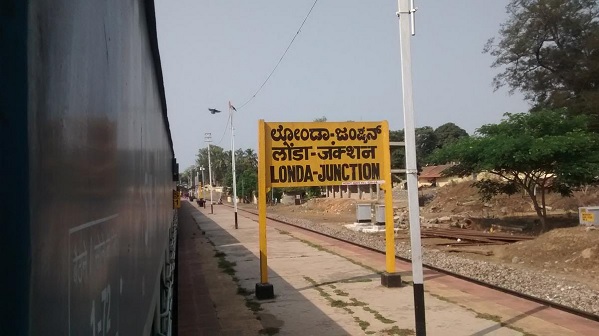 10 Funniest Railway Station Names In India. They Are Too Hilarious To Miss 7 10 Funniest Railway Station Names In India. They Are Too Hilarious To Miss - RVCJ Media