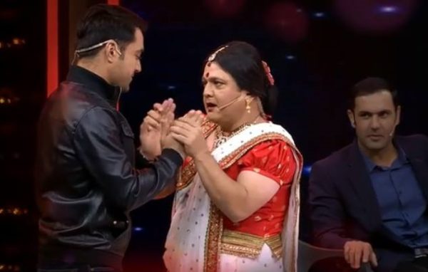 Ali Asgar Flirted With Rashid Khan. Rashid Trolled Him In Most Epic Way. You’ll See Video Twice - RVCJ Media