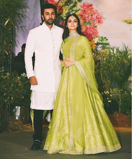 Alia Bhatt Blushed &Amp; Her Face Got Red On The Question Of Relationship With Ranbir. See Video 3 Alia Bhatt Blushed & Her Face Got Red On The Question Of Relationship With Ranbir. See Video - RVCJ Media