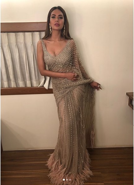 Esha Gupta Looked Gorgeous In A Saree. Haters Don’t Know Praising So Trolled Her By Calling Aunty RVCJ Media