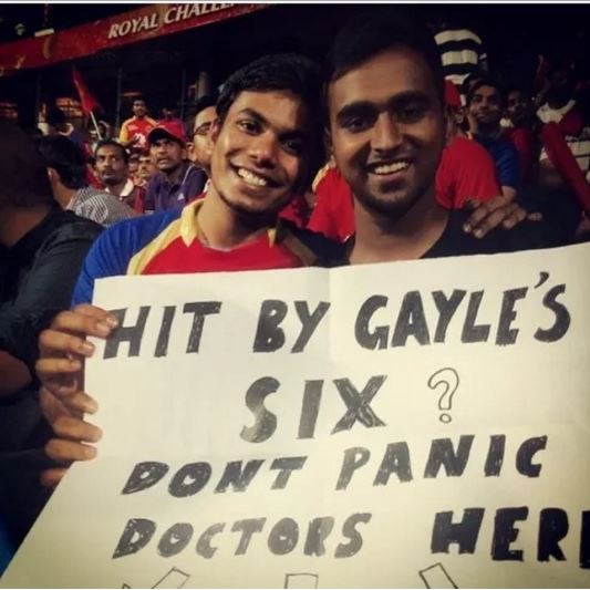 10 Highly Creative Posters That Were Spotted In The Hands Of Cricket Fans. You'Ll Love Them 4 10 Highly Creative Posters That Were Spotted In The Hands Of Cricket Fans. You'll Love Them - RVCJ Media