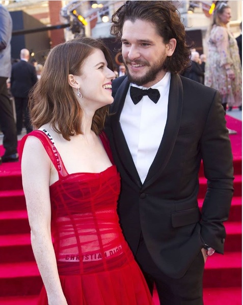 Got Actor Kit Harington Is Marrying This Beautiful Girl, Official Marriage Date Out 3 GoT Actor Kit Harington Is Marrying This Beautiful Girl, Official Marriage Date Out - RVCJ Media