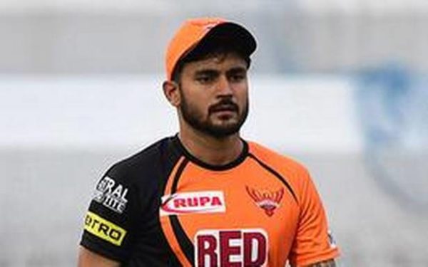 Trollers Said Manish Pandey Should Be Dropped From SRH Team. He Gave A Strong Reply To Haters - RVCJ Media