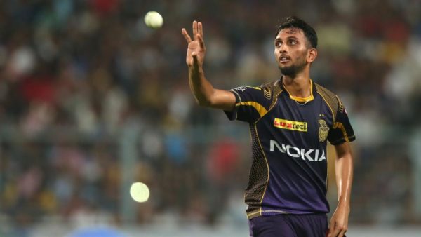 Dinesh Karthik Loses His Cool At Prasidh Krishna For Doing An Unwanted Overthrow 2 Dinesh Karthik Loses His Cool At Prasidh Krishna For Doing An Unwanted Overthrow - RVCJ Media