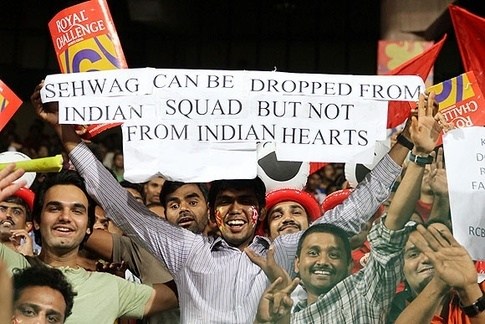 10 Highly Creative Posters That Were Spotted In The Hands Of Cricket Fans. You'Ll Love Them 7 10 Highly Creative Posters That Were Spotted In The Hands Of Cricket Fans. You'll Love Them - RVCJ Media