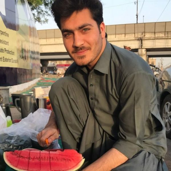 After Chaiwala, This Pakistani Tarbooz Wala Is Social Media's New Crush. Who's He? RVCJ Media