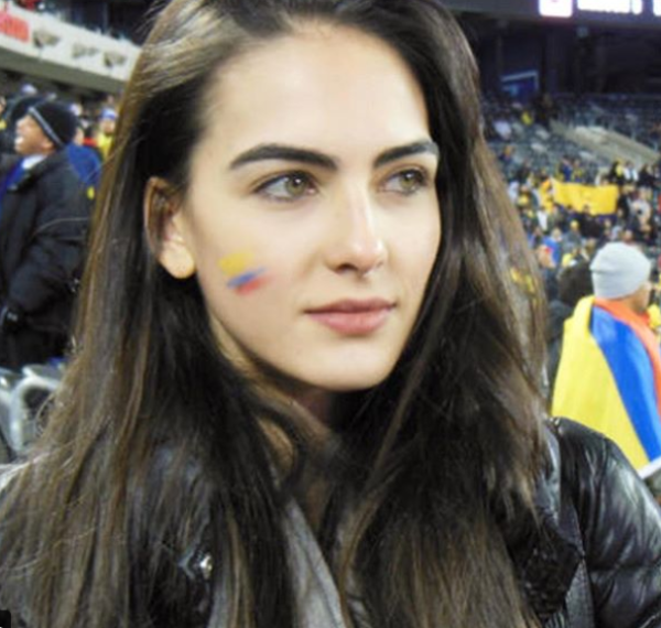 20 Beautiful Fans Spotted At FIFA World Cup 2018. You'll Thank The Photographer For These Pics - RVCJ Media