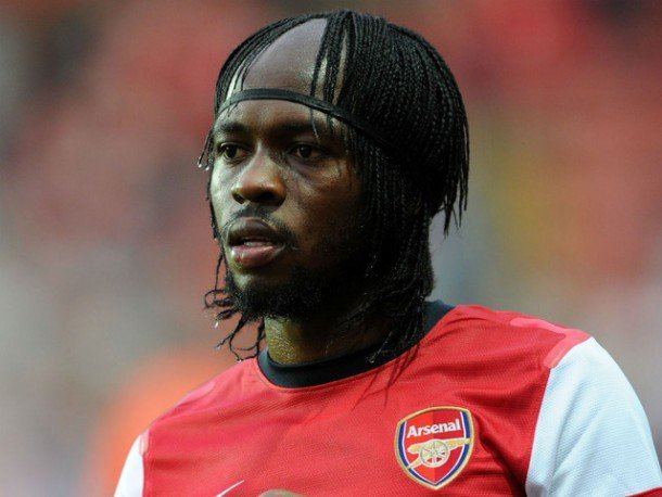 10 Weirdest Hairstyles Ever By Football Players. What Were They Thinking?