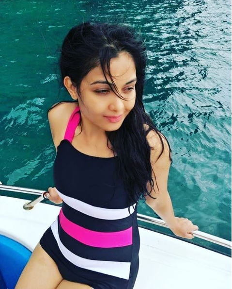 Angoori Aka Shubhangi Wore A Beautiful Bikini &Amp; Got Trolled. She Handled Trollers Like A Boss 3 Angoori Aka Shubhangi Wore A Beautiful Bikini & Got Trolled. She Handled Trollers Like A Boss - RVCJ Media
