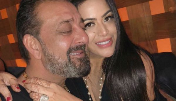 11 Important Things About Sanjay Dutt'S Life That Sanju Movie Didn'T Show 6 11 Important Things About Sanjay Dutt's Life That Sanju Movie Didn't Show - RVCJ Media