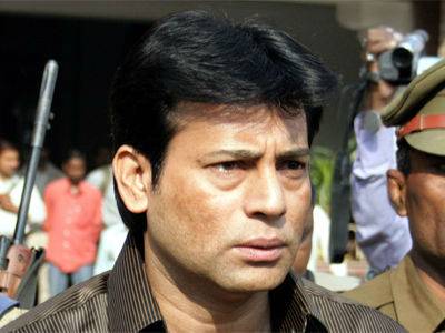 Sanju In Trouble Once Again. Gangster Abu Salem Sends Legal Notice To Makers - RVCJ Media