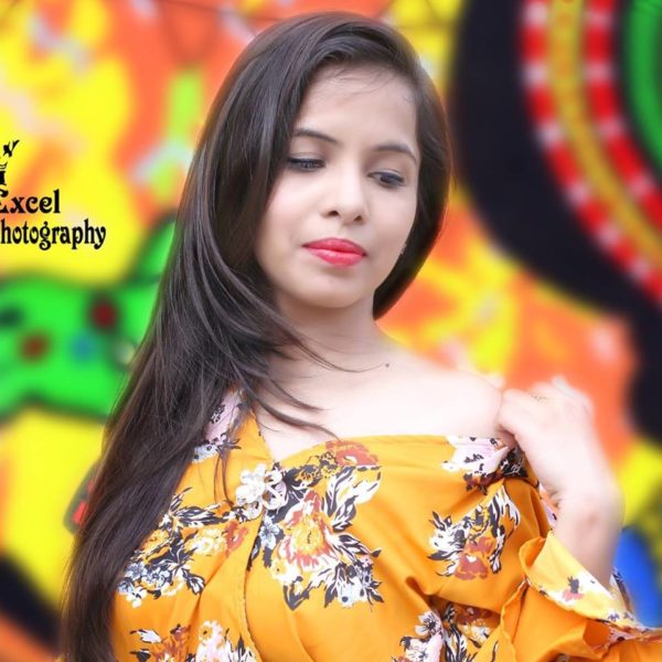 Dhinchak Pooja Doesn't Look Like This Anymore. She's Hot & Gorgeous Now - RVCJ Media