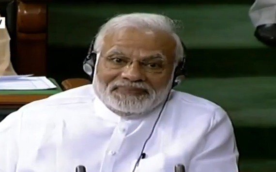 PM Modi Stared At RaGa When He Said PM Can’t See Into His Eyes. Twitter Flooded With Funny Memes RVCJ Media