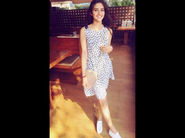 Salman To Launch Nutan's Granddaughter Pranutan? Her Pics Are Damn Beautiful - RVCJ Media