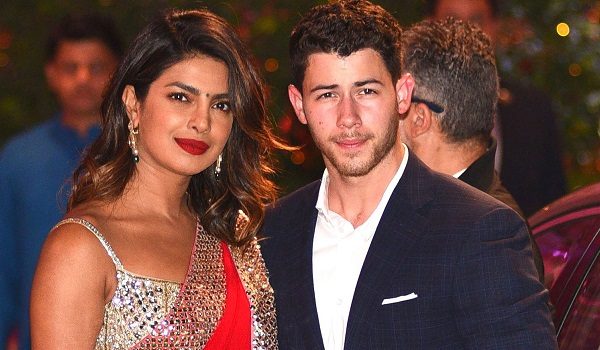 Shah Rukh Was Asked To Comment On Priyanka’s Wedding With Nick. This Is How He Reacted - RVCJ Media